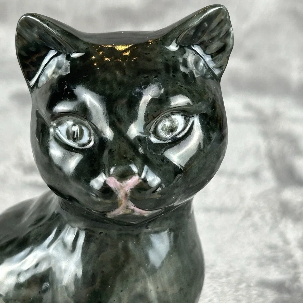 Vintage Ceramic Cat 5 inches White Paws Kitty Figurine Kitten Retro Kitsch Decor